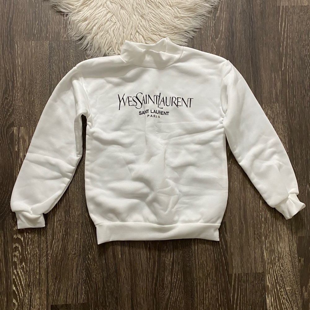 White graphic sweatshirt